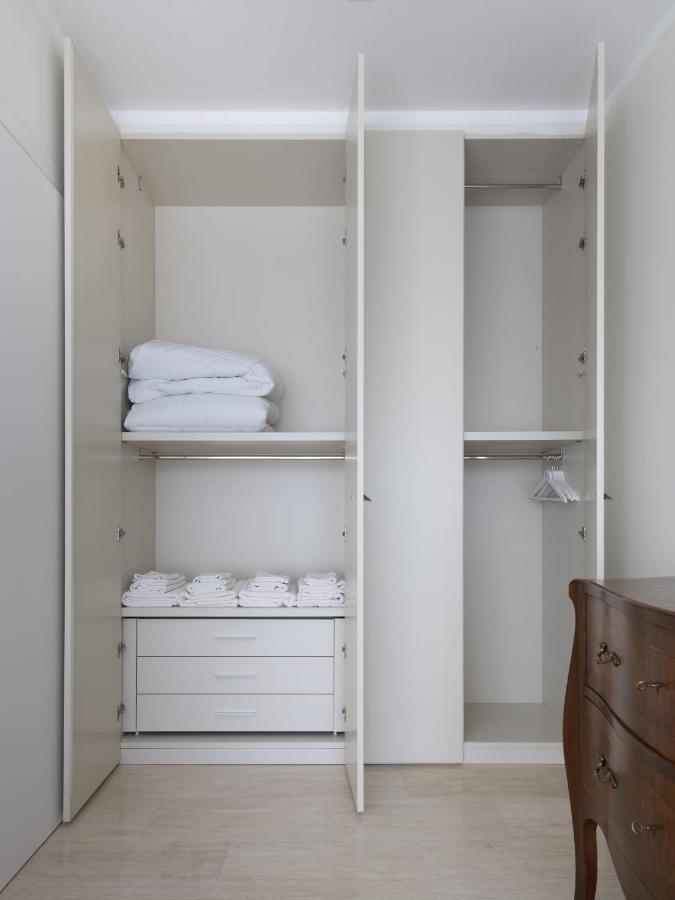 Casa Lazzarini Luxury Apartment เปซาโร ภายนอก รูปภาพ